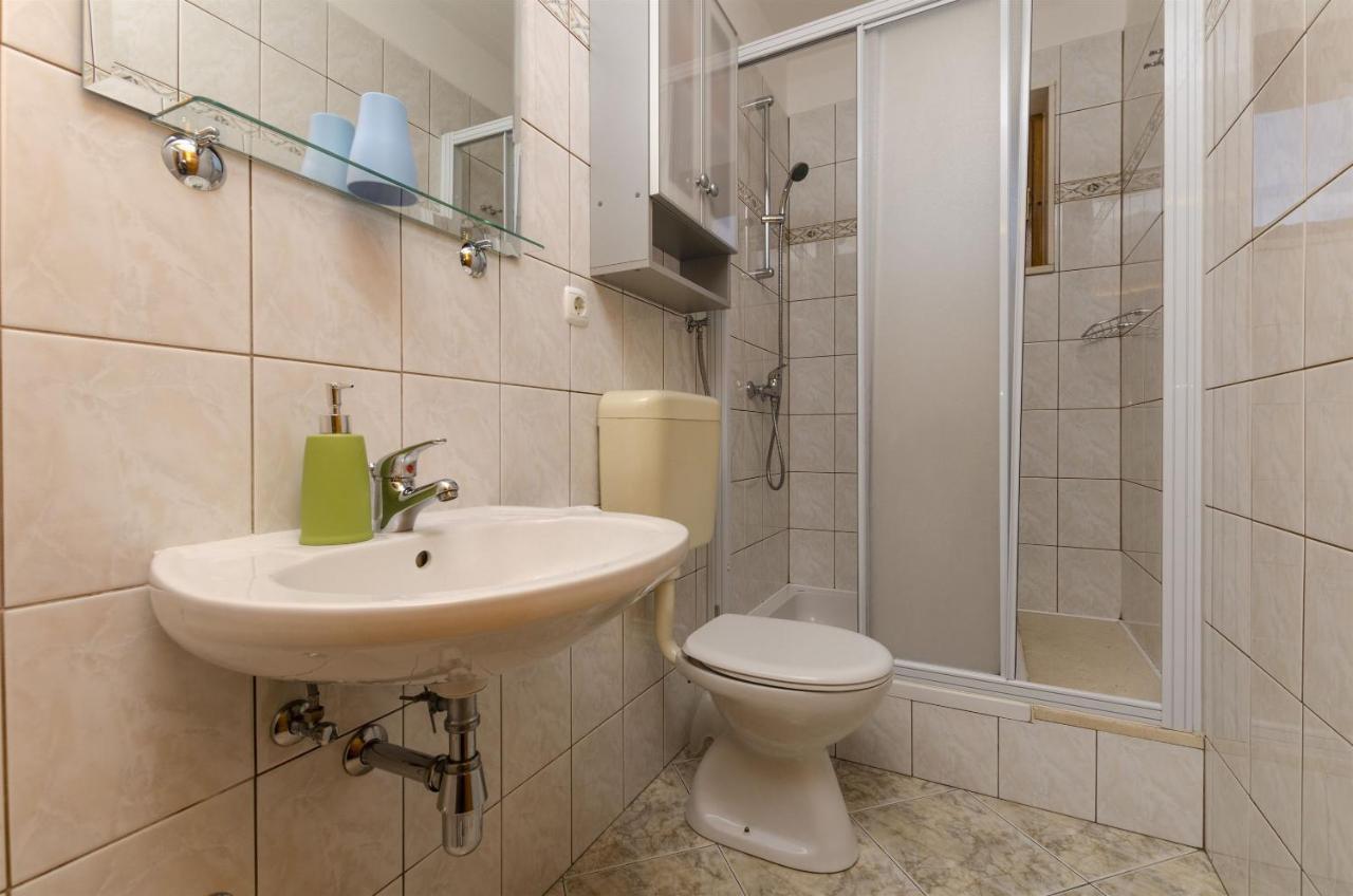 And Lea Apartman Bol