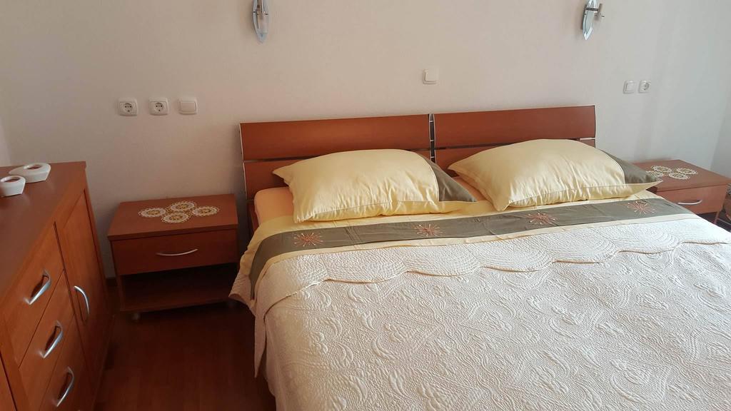 And Lea Apartman Bol