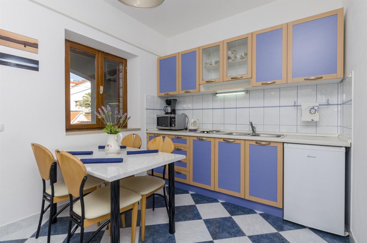 And Lea Apartment Bol